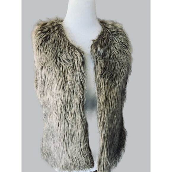 RUE 21 LADIES SLEEVELESS STYLISH BROWN HOOK CLAW CLOSE LINED FAUX FUR VEST EUC M - Picture 3 of 11